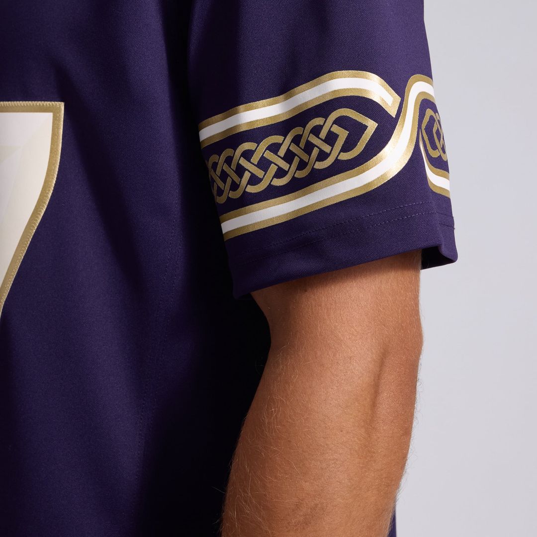 T.J. Hockenson Minnesota Vikings Nike Purple 2026 Rivalries Collection Stitched Limited Jersey