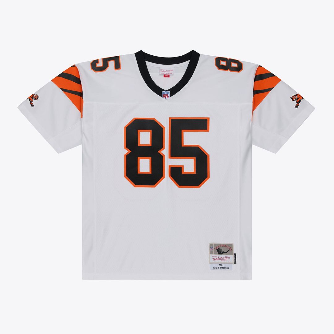 Chad Johnson Cincinnati Bengals Mitchell & Ness White 2001 Legacy Replica Player Jersey