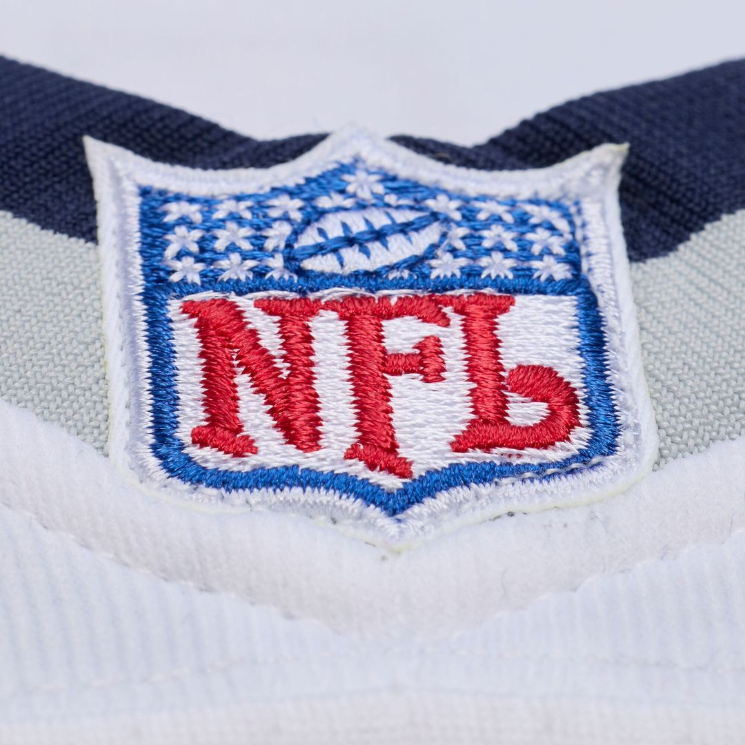 Tom Brady New England Patriots Mitchell & Ness White 2000 Legacy Replica Jersey