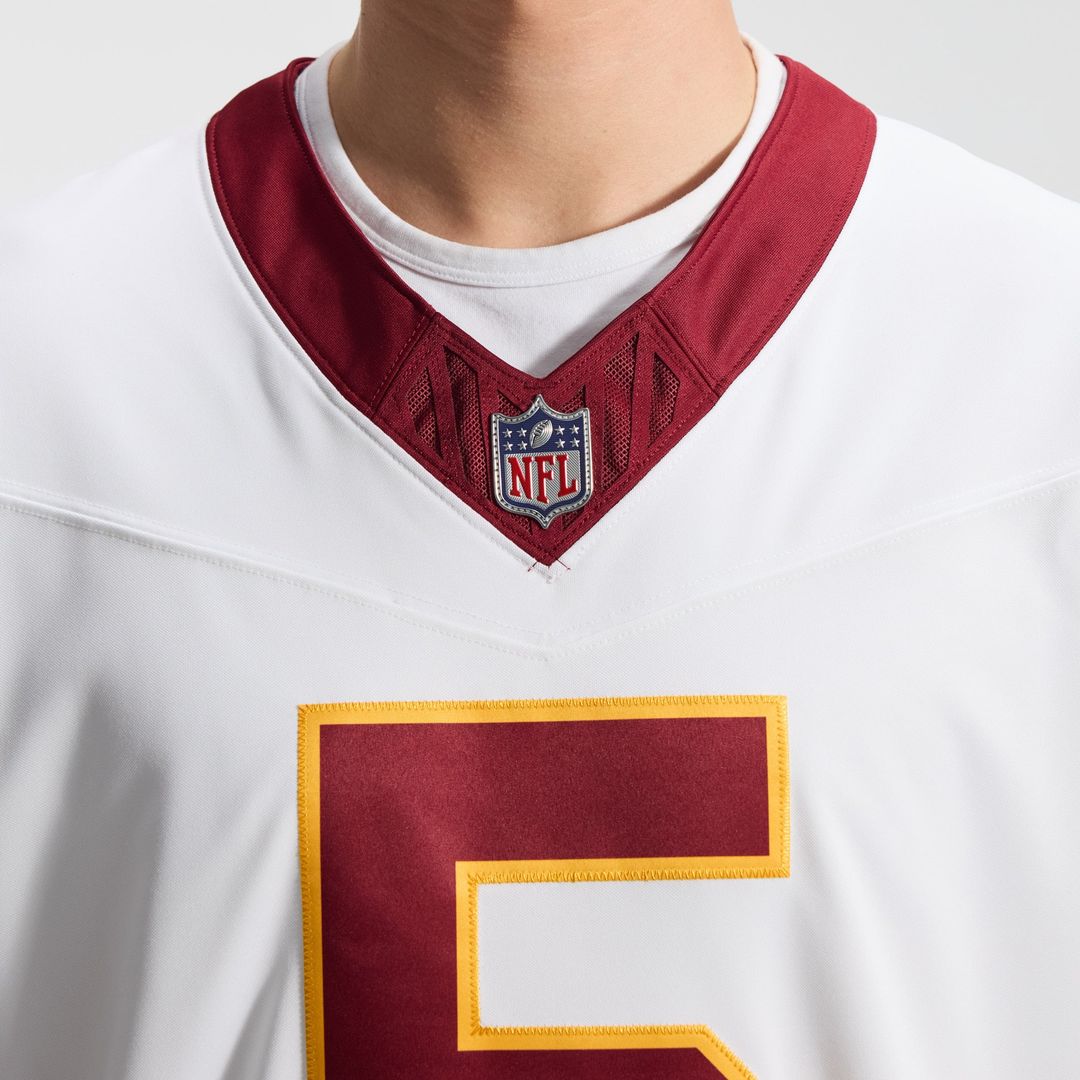 Jayden Daniels Washington Commanders Nike Burgundy Team Vapor F.U.S.E. Stitched Limited Jersey