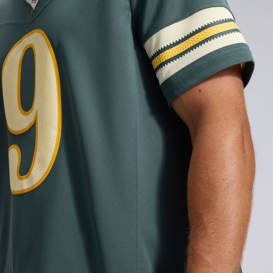 Christian Watson Green Bay Packers Nike Green 2026 Rivalries Collection Stitched Limited Jersey
