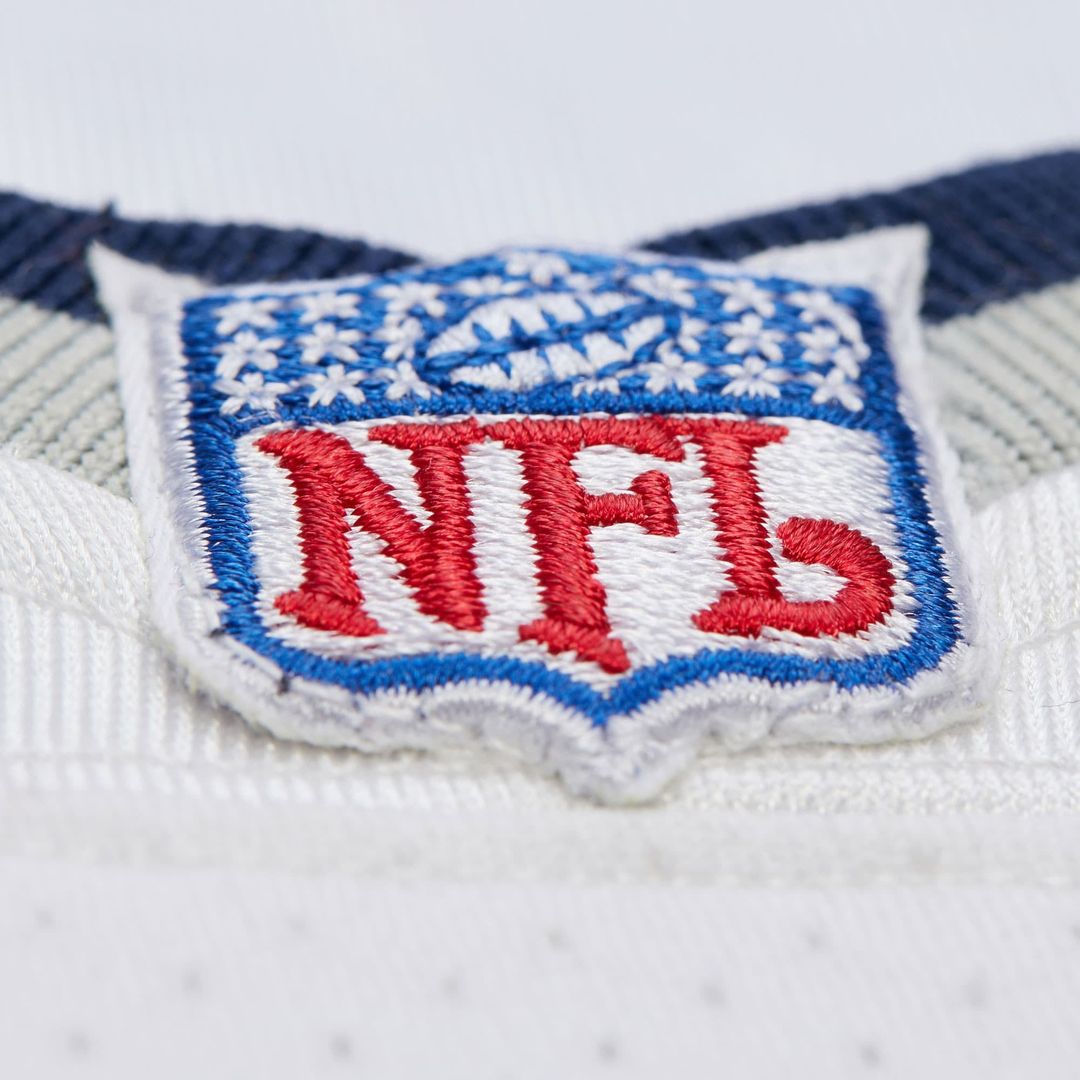 Tom Brady New England Patriots Mitchell & Ness White 2000 Big & Tall Legacy Replica Jersey