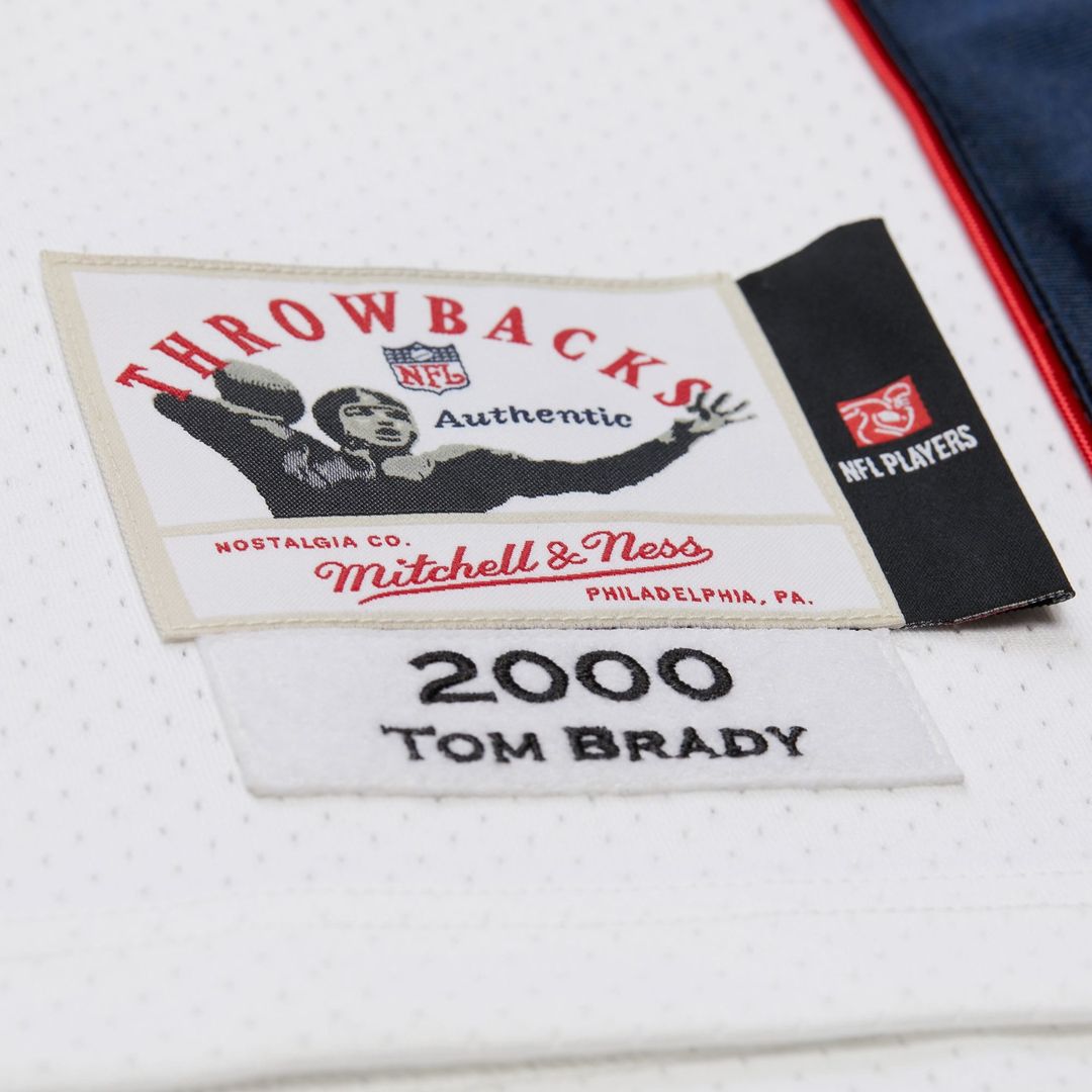 Tom Brady New England Patriots Mitchell & Ness White 2000 Big & Tall Legacy Replica Jersey