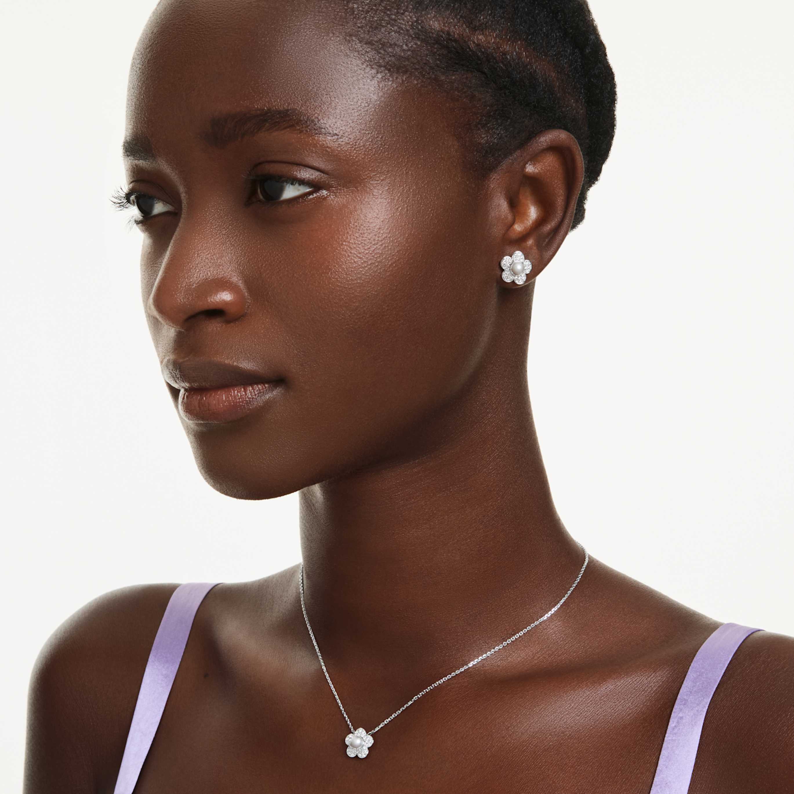 Ariana Grande x Swarovski set Crystal pearl, Round cut, Flower, White, Rhodium plated