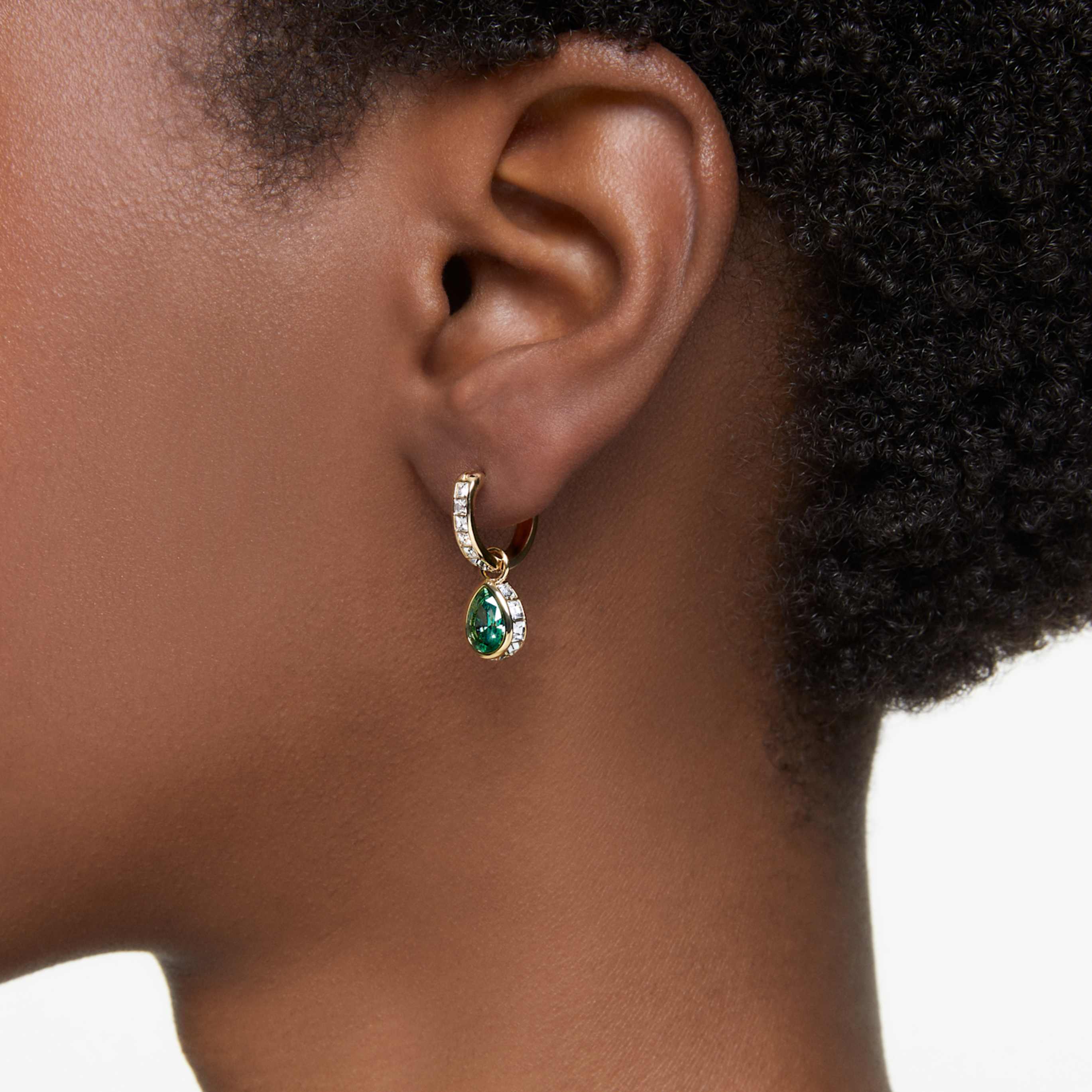Swarovski Chroma drop earrings Pear cut, Blue, 18K gold finish