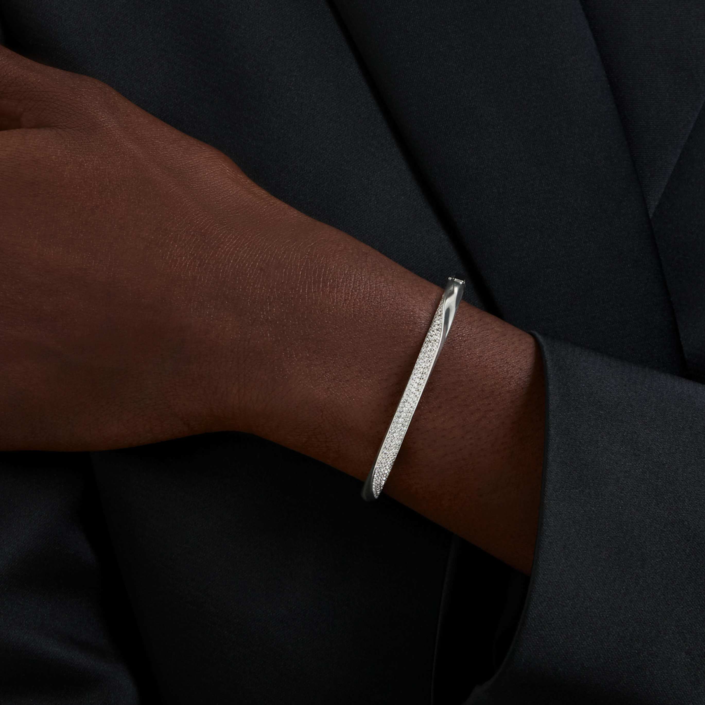 Swarovski Classica bangle Round cut, White, Sterling silver, 18K gold finish