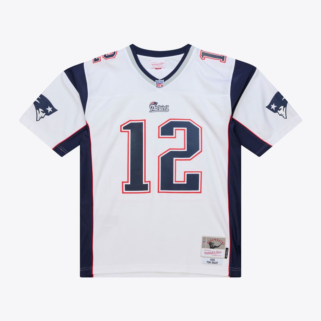 Tom Brady New England Patriots Mitchell & Ness White 2000 Legacy Replica Jersey