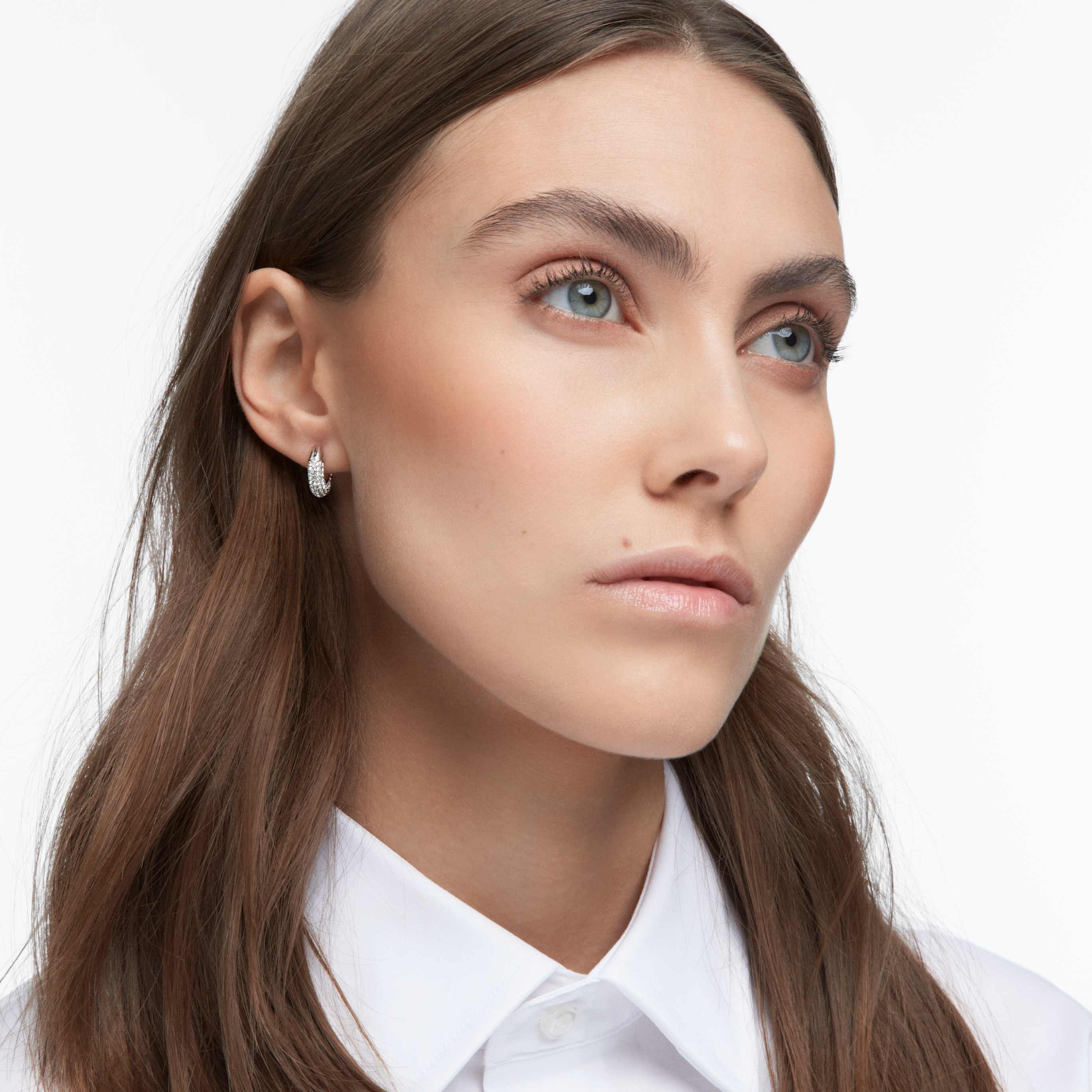 Swarovski Dextera hoop earrings Small, White, Rhodium plated