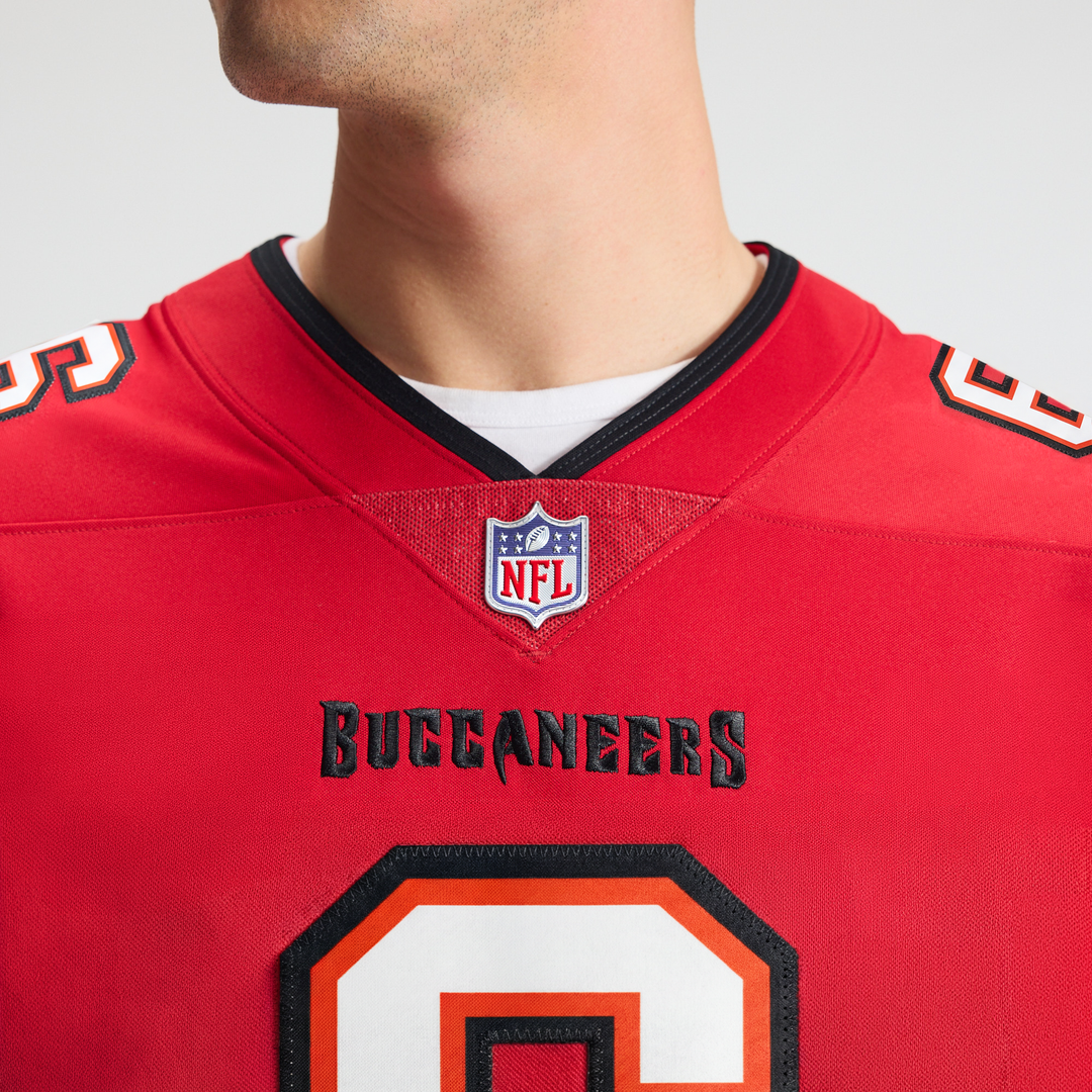 Baker Mayfield Tampa Bay Buccaneers Nike Red Vapor Untouchable Limited Jersey