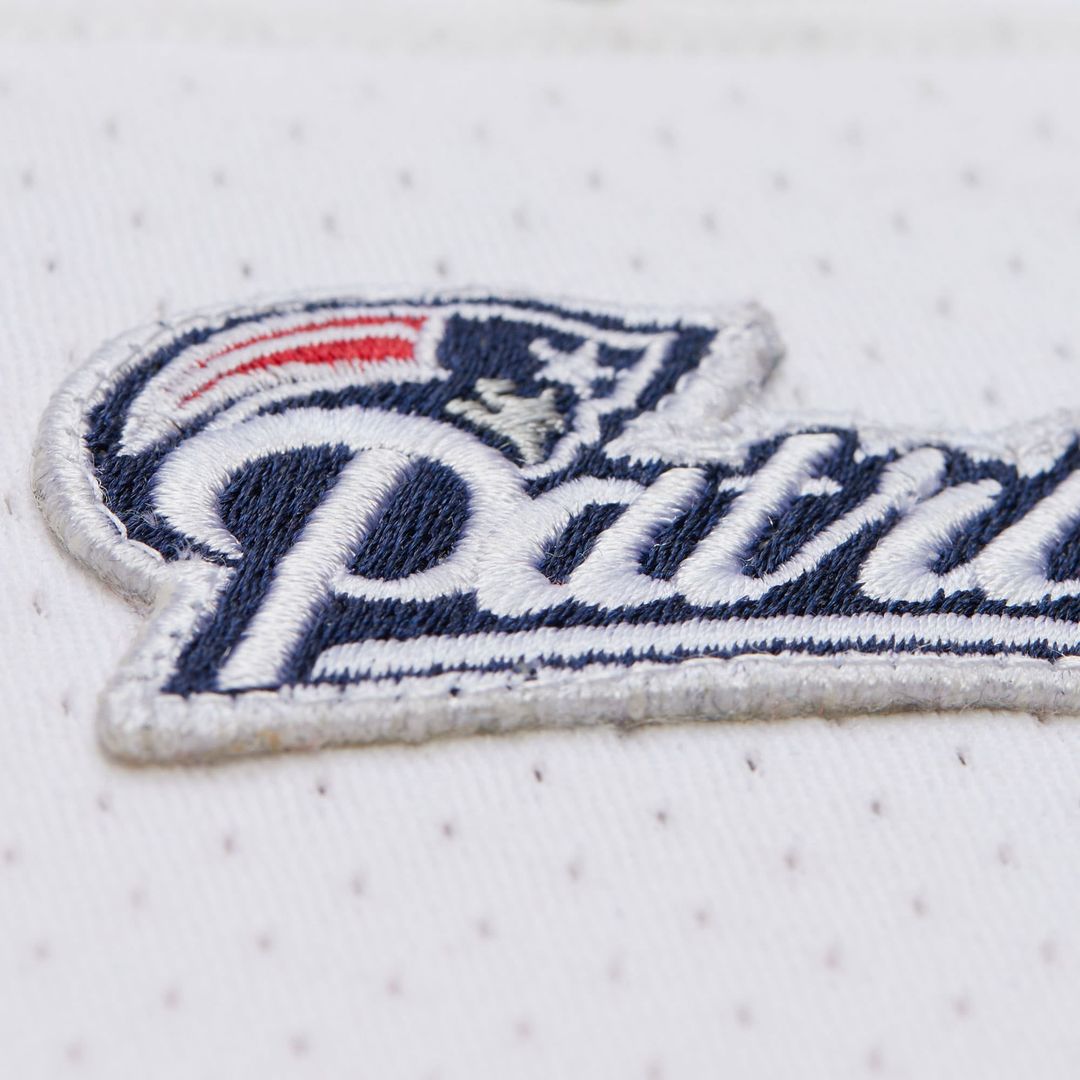 Tom Brady New England Patriots Mitchell & Ness White 2000 Big & Tall Legacy Replica Jersey