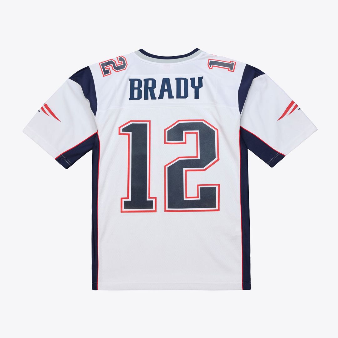 Tom Brady New England Patriots Mitchell & Ness White 2000 Legacy Replica Jersey
