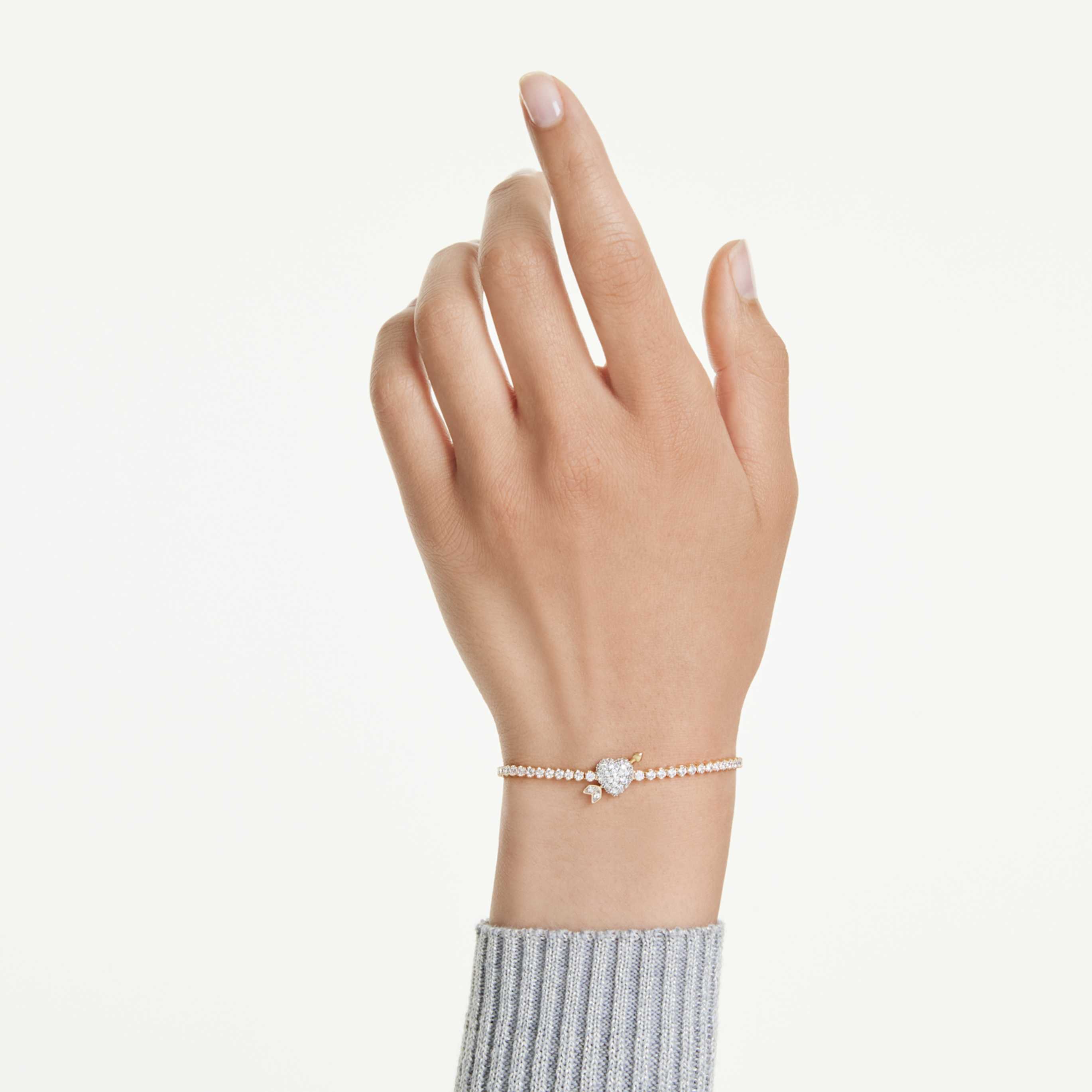 Swarovski Idyllia bracelet Mixed cuts, Heart with arrow, White, 18K gold finish