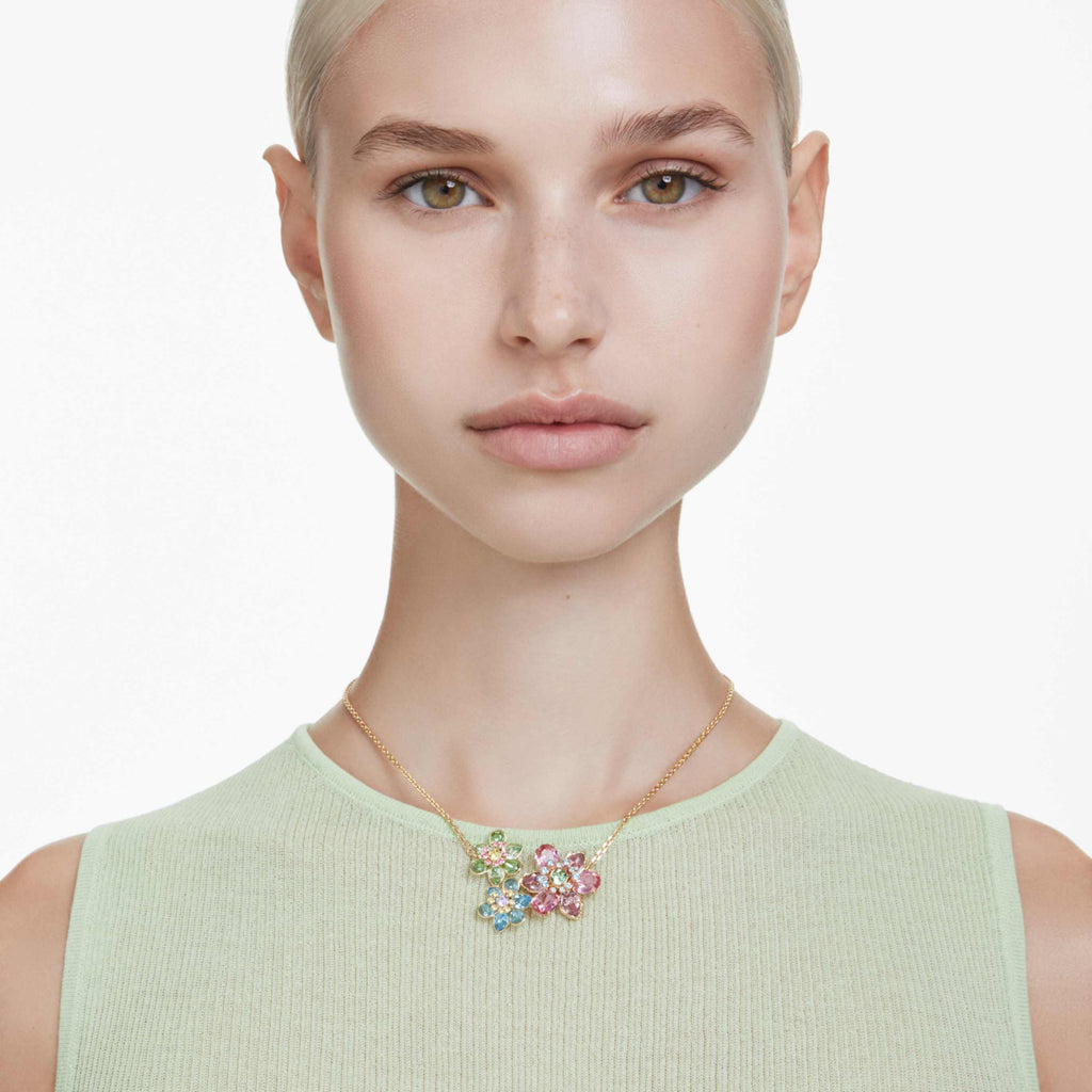 Swarovski Idyllia pendant Mixed cuts, Flower, Multicolored, 18K gold finish