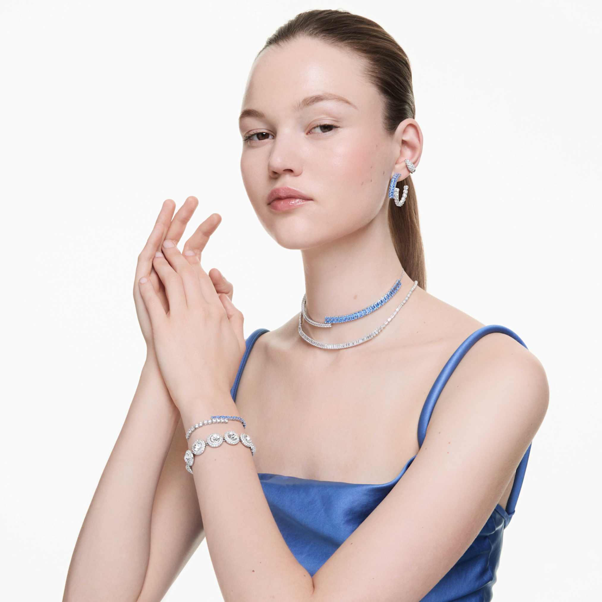 Swarovski Matrix choker Mixed cuts, Blue, Rhodium plated