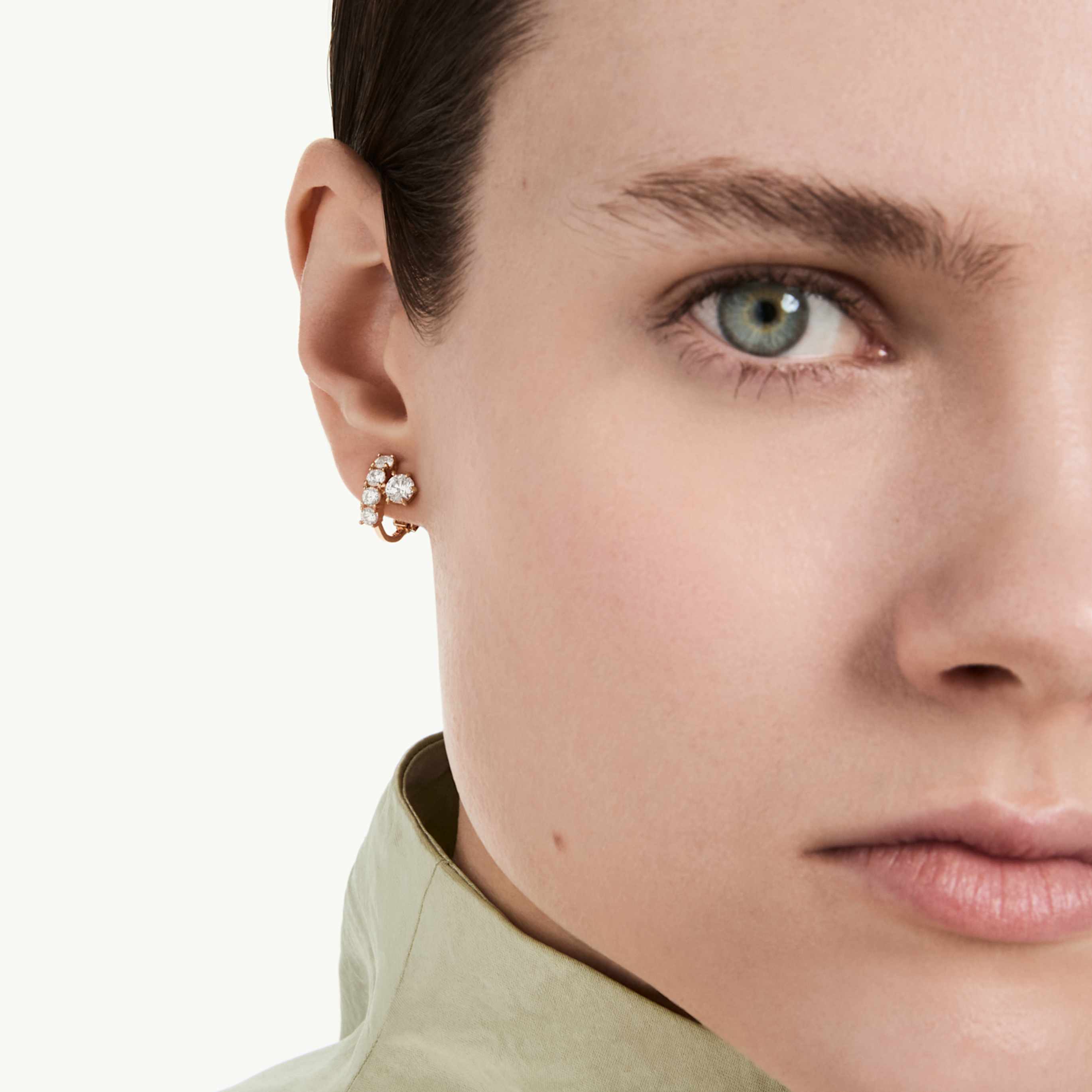 Swarovski Matrix clip earrings Round cut, White, 18K rose gold finish