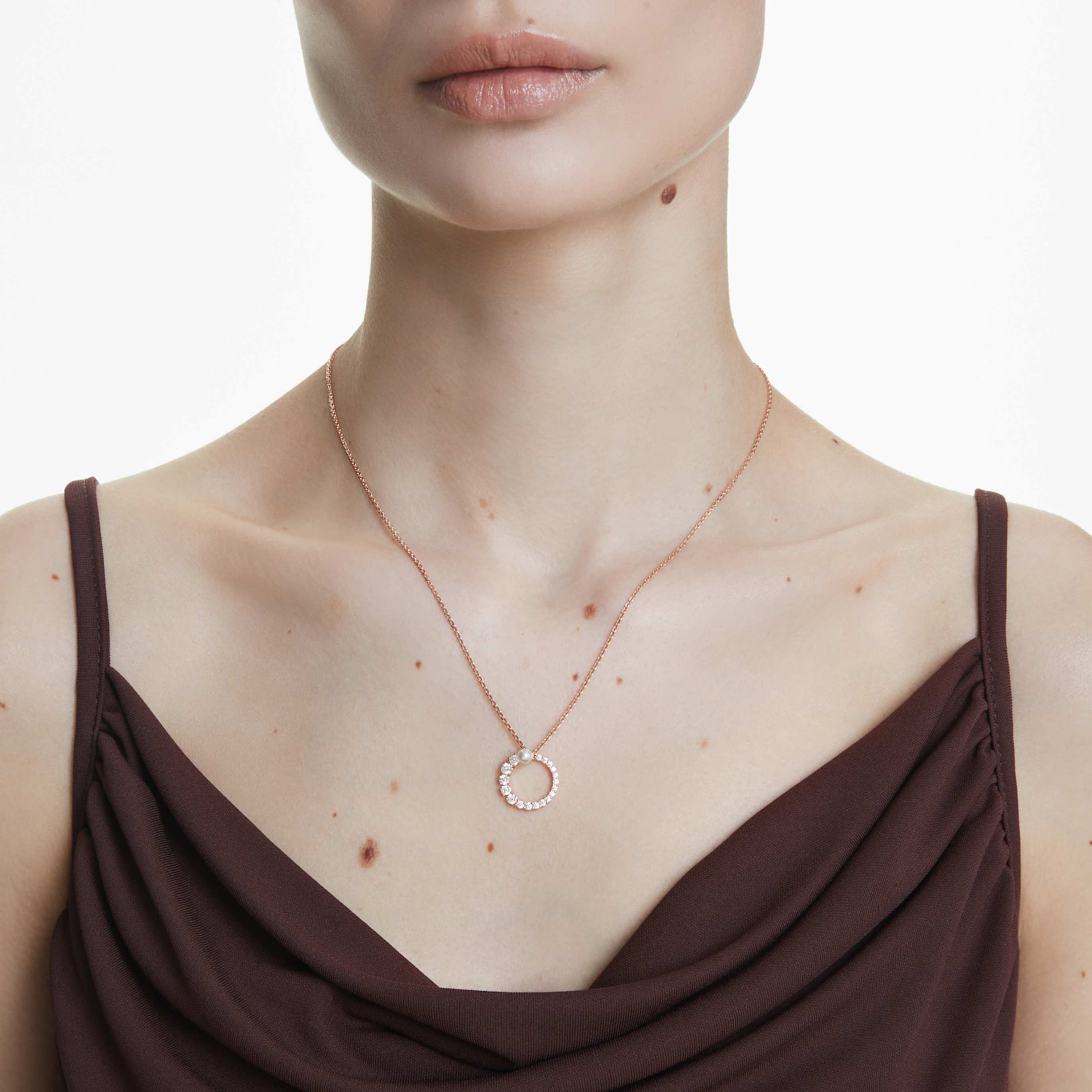 Swarovski Matrix pendant Crystal pearl, Round cut, White, 18K rose gold finish