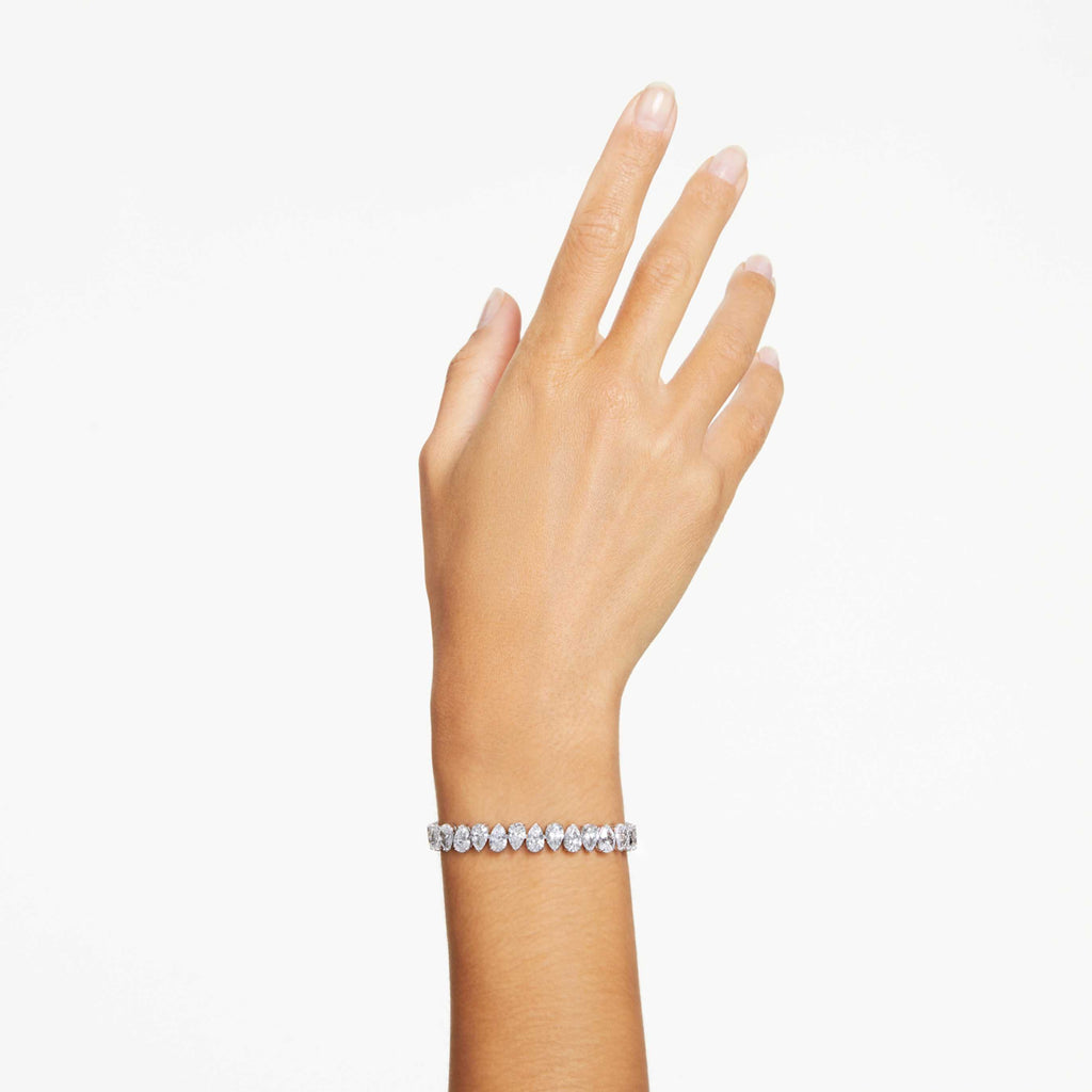 Swarovski Matrix Tennis bracelet Pear cut, White, Rhodium plated
