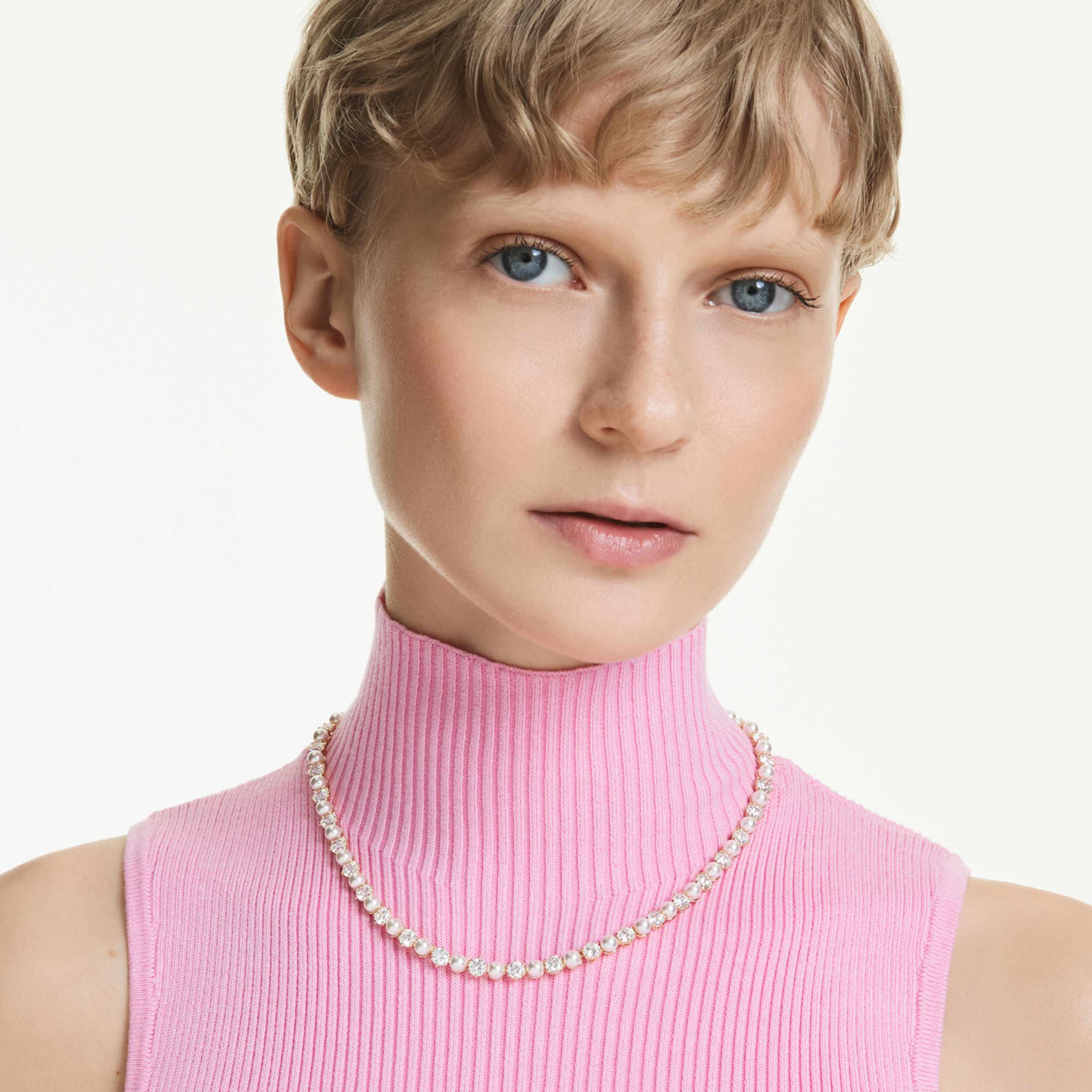 Swarovski Matrix Tennis necklace Crystal pearl, Round cut, White, 18K gold finish