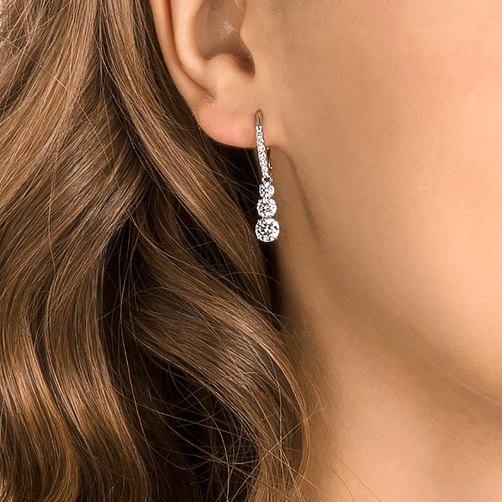 Swarovski Stilla Attract hoop earrings Round cut, White, Rhodium plated