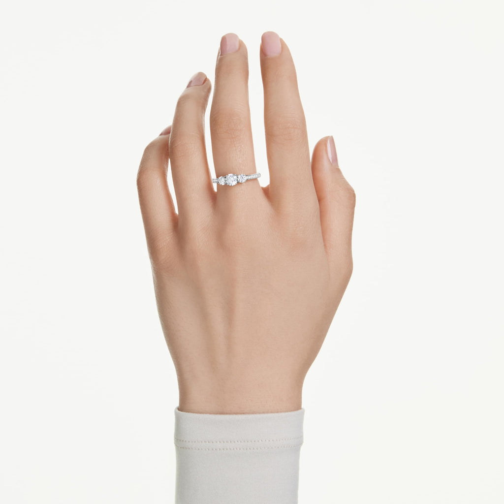 Swarovski Stilla Attract ring Round cut, White, Silver-tone finish