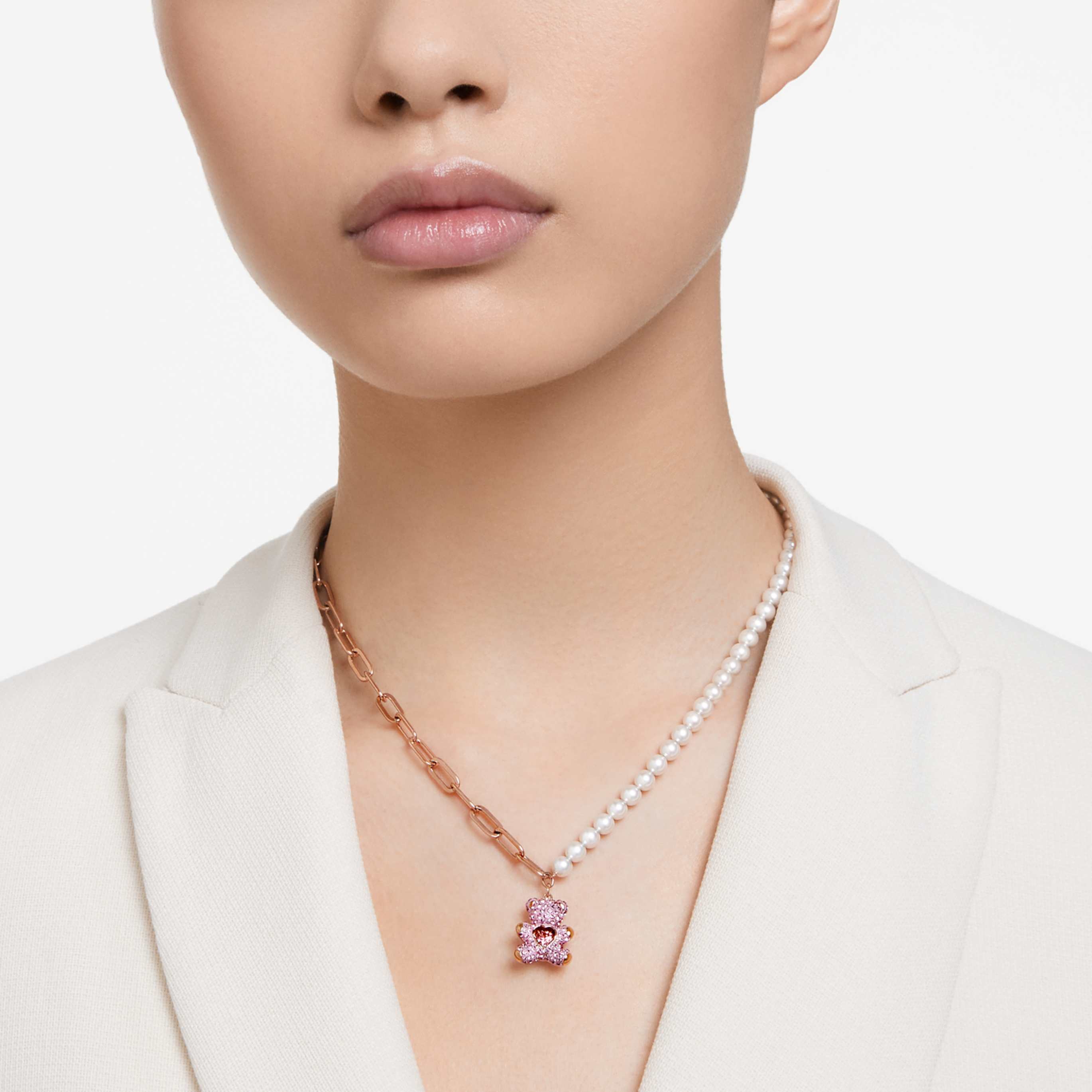 Swarovski Teddy pendant Crystal pearl, Bear, Pink, 18K rose gold finish