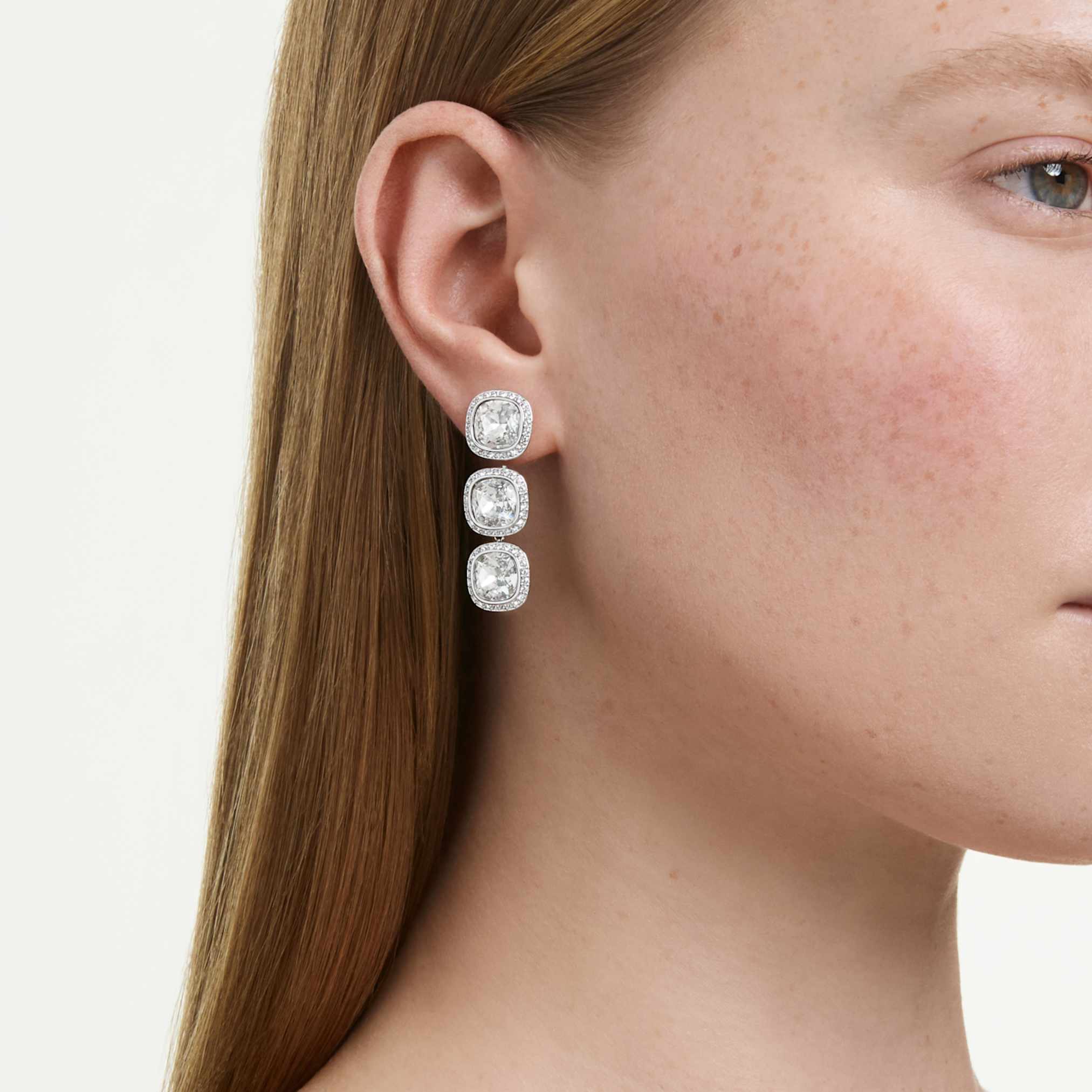 Swarovski Una Angelic earrings Cushion cut, White, Rhodium plated